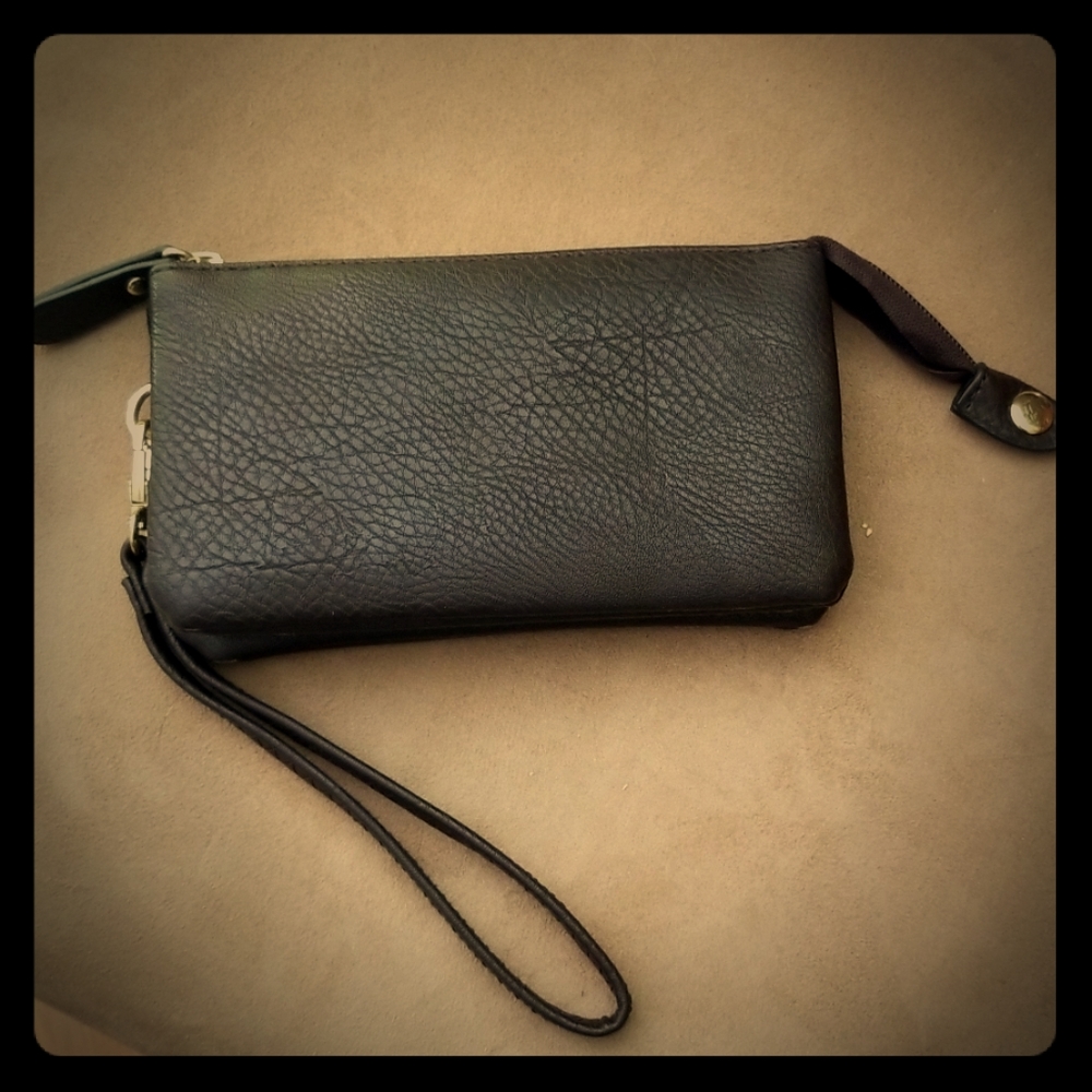 Womans leather wallet